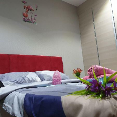 Corner Unit@I-City Family Suite Central Mall View Шах Алам Екстериор снимка