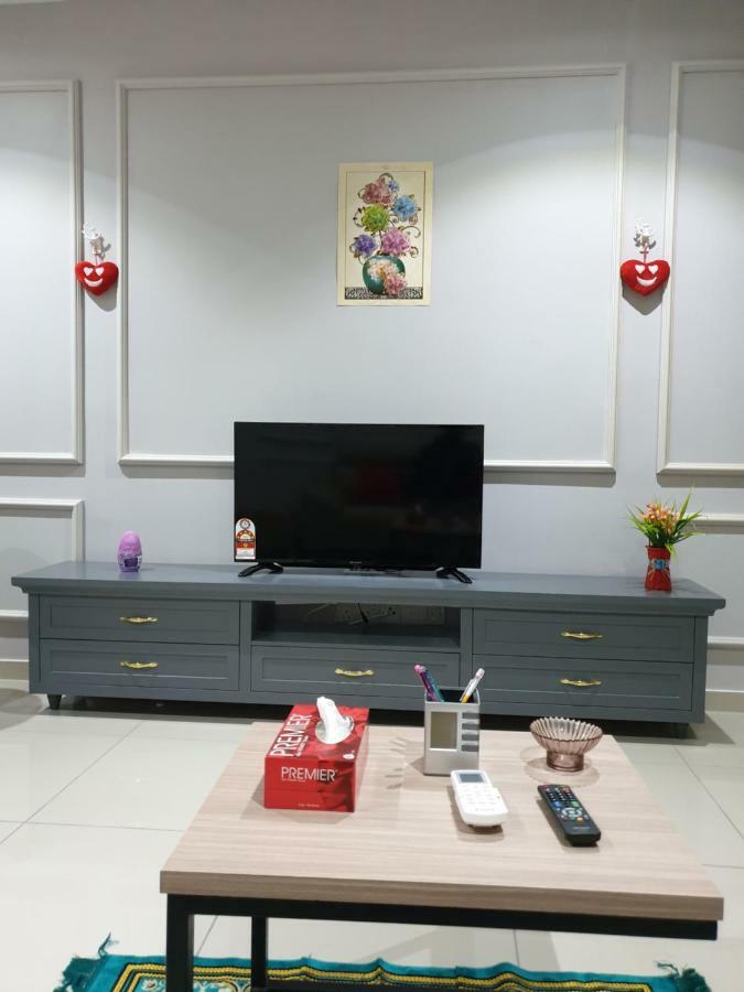 Corner Unit@I-City Family Suite Central Mall View Шах Алам Екстериор снимка