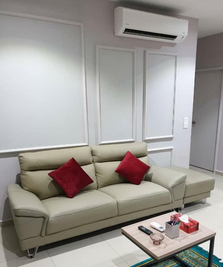 Corner Unit@I-City Family Suite Central Mall View Шах Алам Екстериор снимка